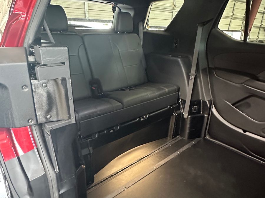 Used 2022 Chevrolet Traverse 2RS - BraunAbility Side Entry Entry In Floor Automatic Ramp