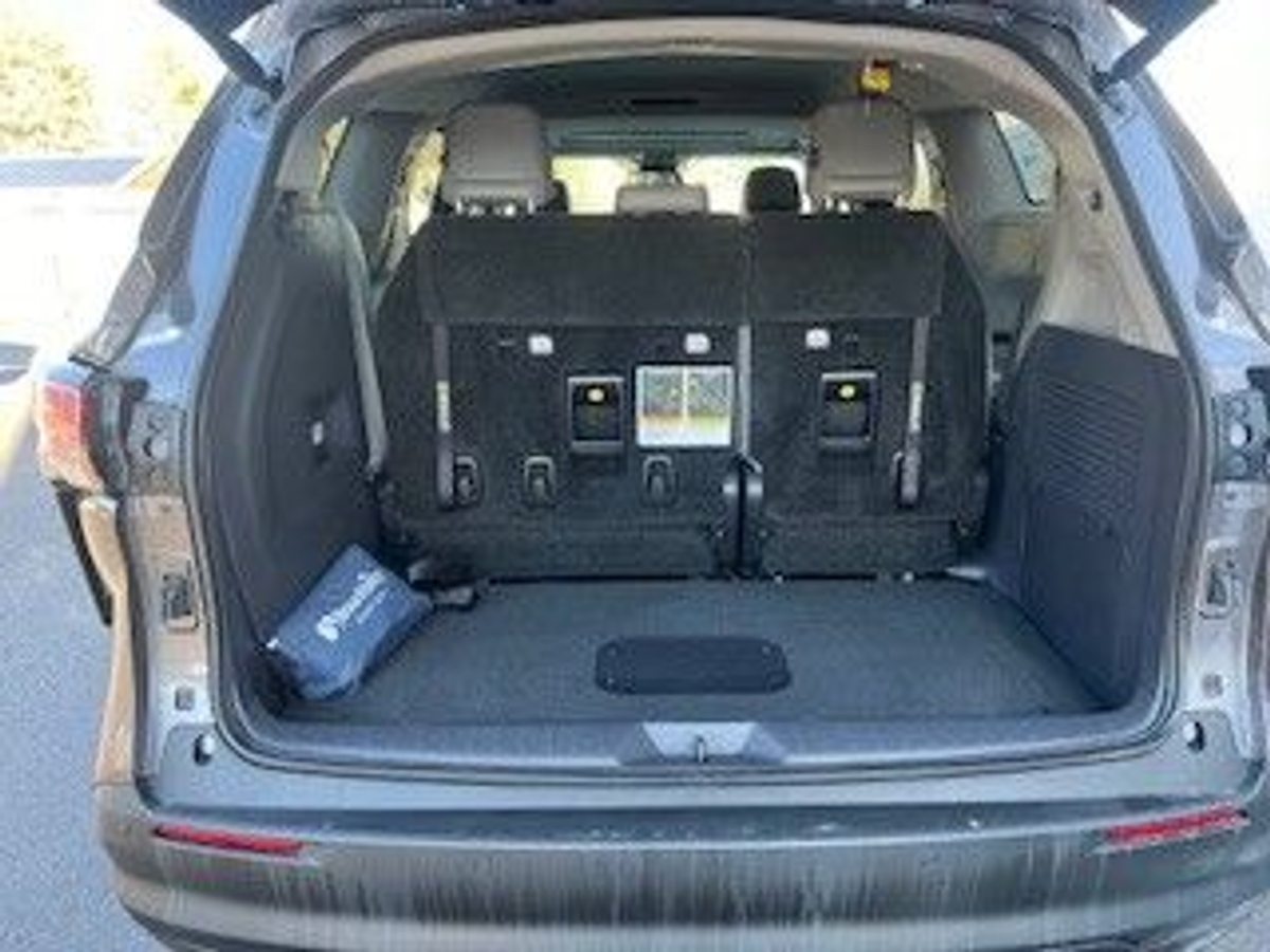 2022 TOYOTA SIENNA - Image 9