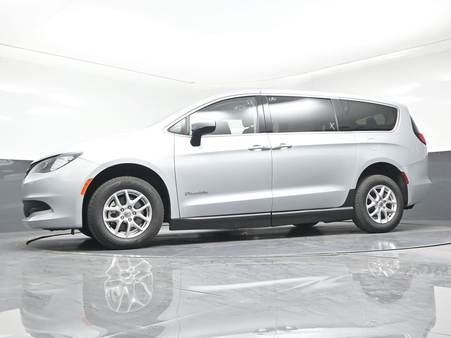 Used 2023 Chrysler Voyager LX - BraunAbility Side Entry Entry Fold Out Manual Ramp