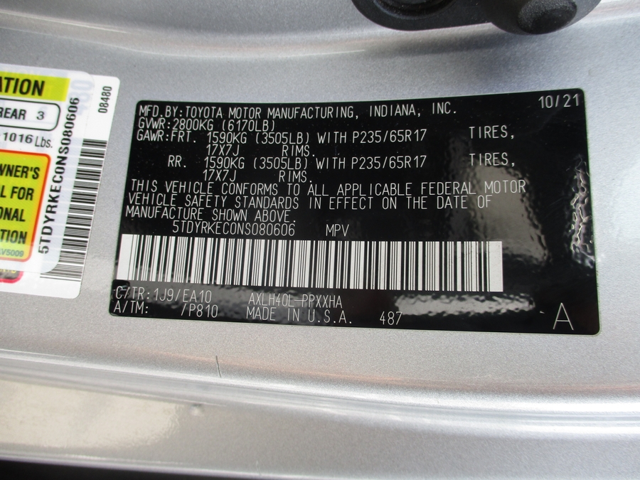 Used 2022 Toyota Sienna XLE - BraunAbility Side Entry Entry Fold Out Automatic Ramp