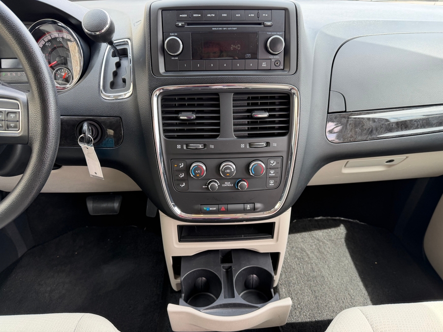 2012 Dodge Grand Caravan SXT - Photo 8