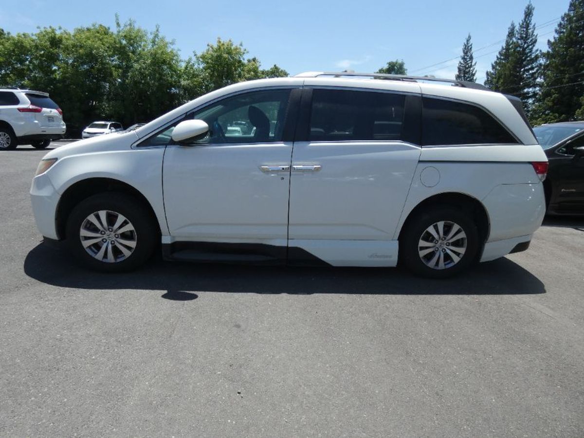  Honda Odyssey image number 7