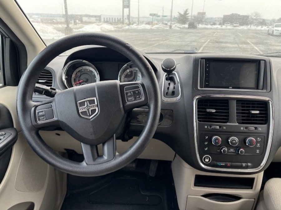 Used 2016 Dodge Grand Caravan SXT - BraunAbility Side Entry Entry Fold Out Automatic Ramp