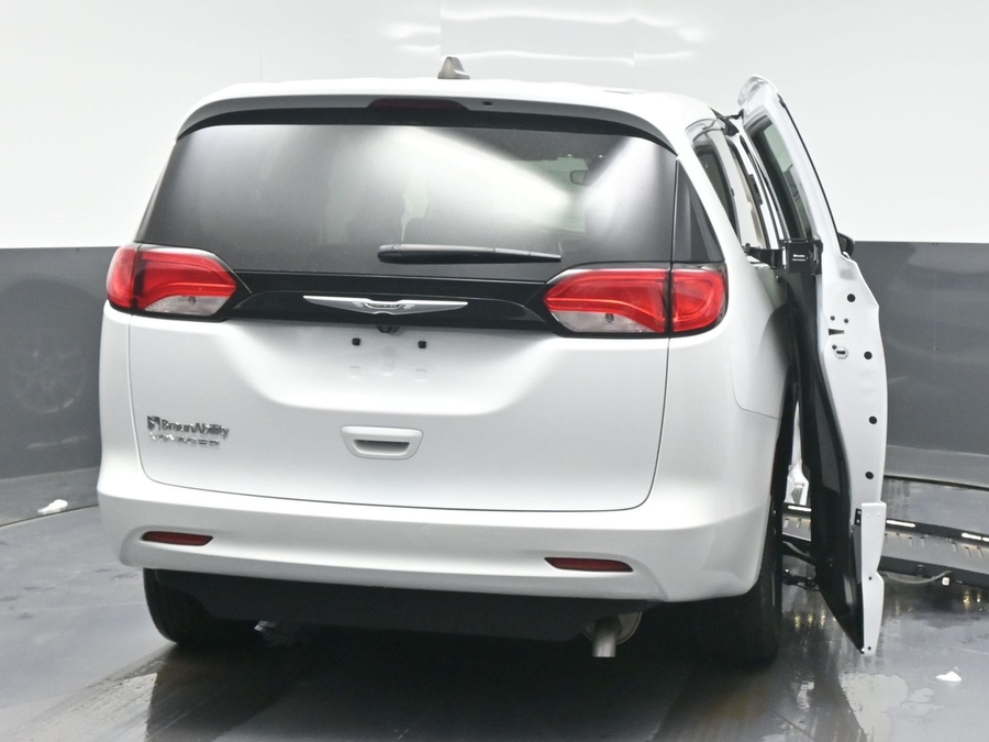 Used 2024 Chrysler Voyager LX - BraunAbility Side Entry Entry Fold Out Automatic Ramp