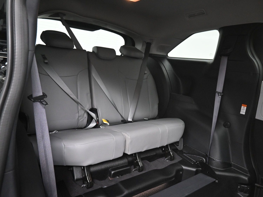 Black Toyota Sienna image number 2