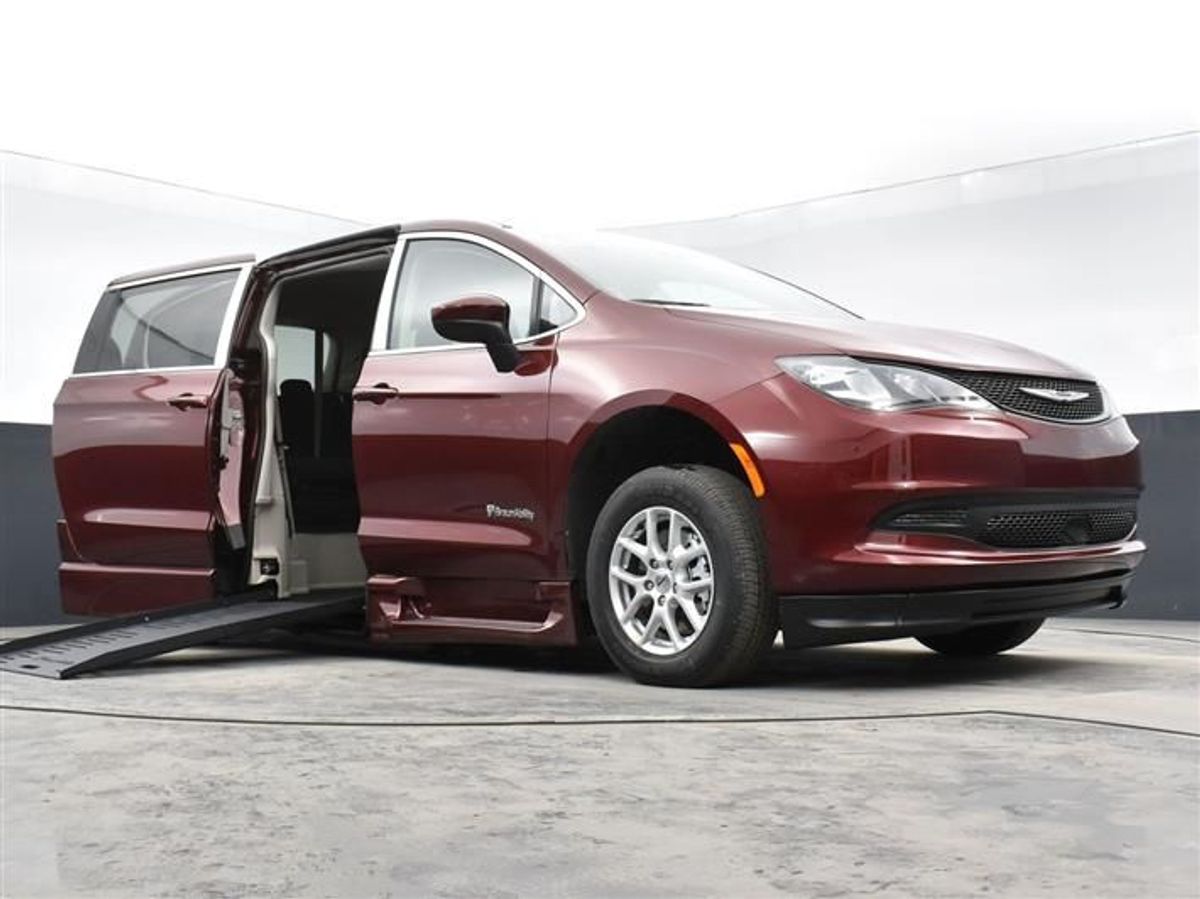 2023 CHRYSLER VOYAGER - Image 22