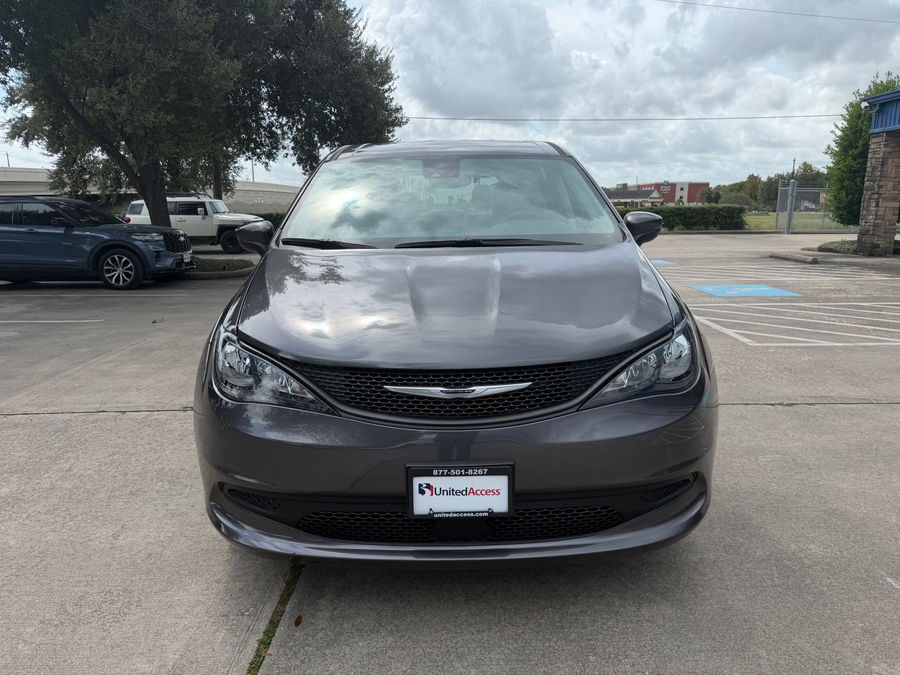 Used 2023 Chrysler Voyager LX - BraunAbility Side Entry Fold Out Manual Ramp