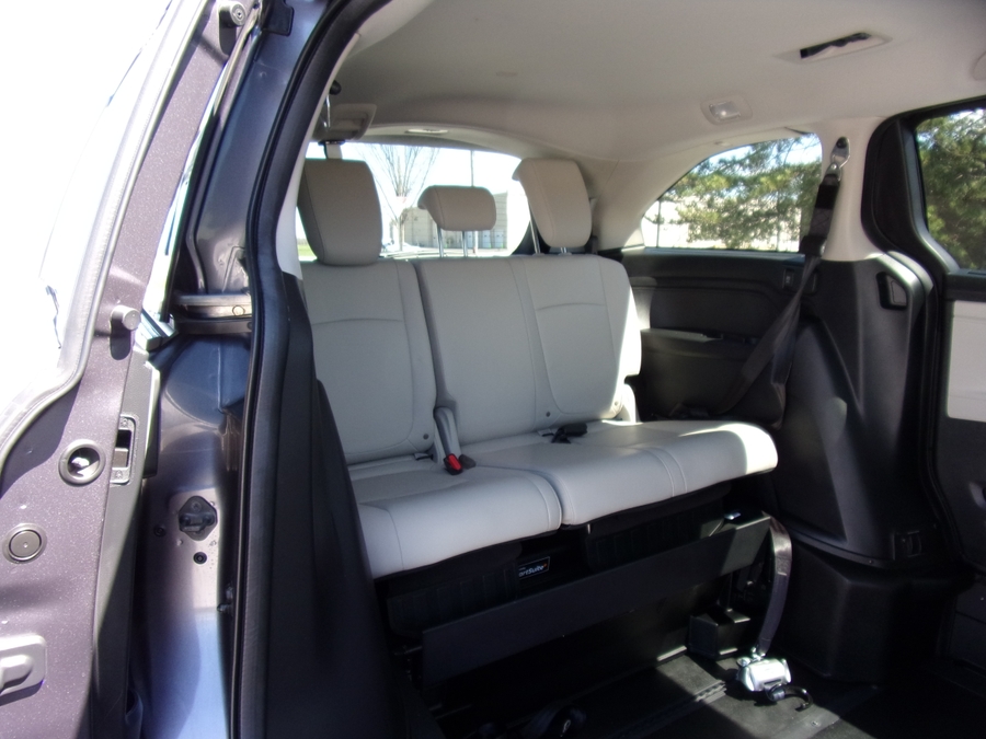 Honda Odyssey gris imagen número 15