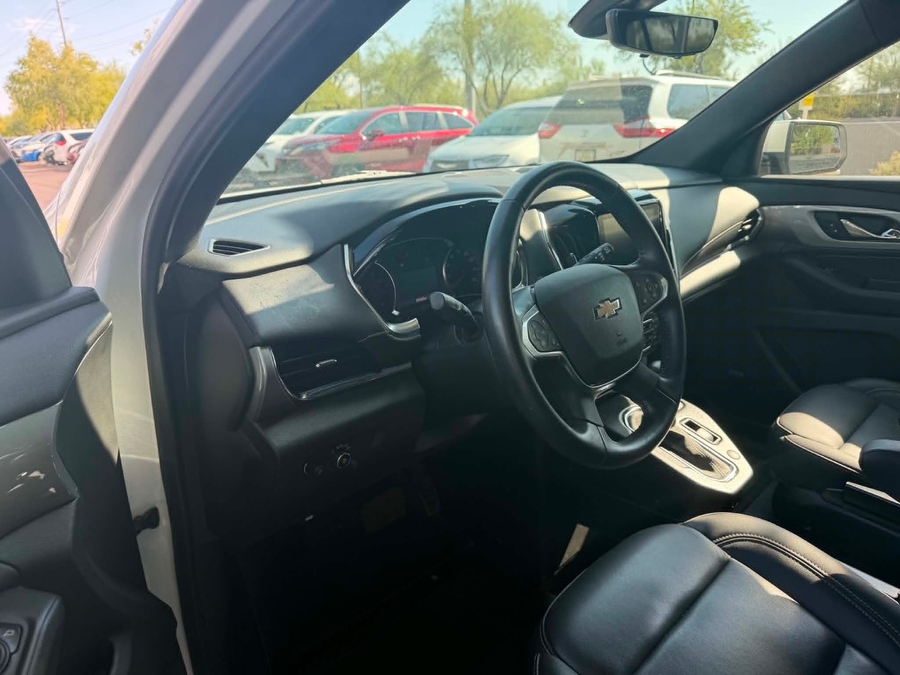 Used 2022 Chevrolet Traverse 3LT - BraunAbility Side Entry In Floor Automatic Ramp