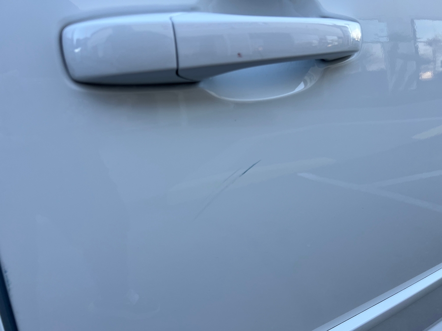 Used 2014 Dodge Grand Caravan SXT - BraunAbility Side Entry Entry Fold Out Automatic Ramp