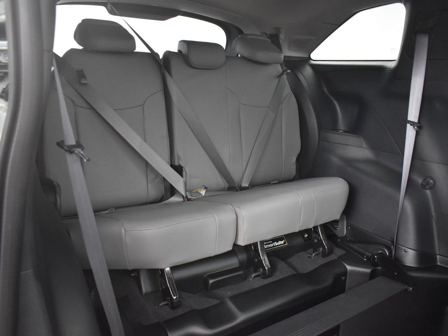 New 2025 Toyota Sienna Hybrid XLE Plus - BraunAbility Side Entry Entry Fold Out Automatic Ramp