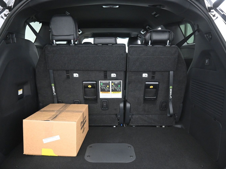 New 2026 Toyota Sienna Hybrid XSE Sport - BraunAbility Side Entry Fold Out Automatic Ramp