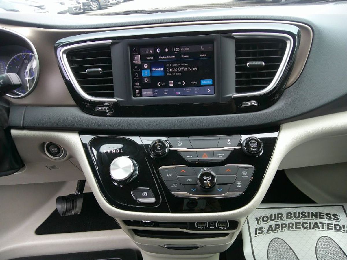 Blanco Chrysler Voyager número de imagen 11