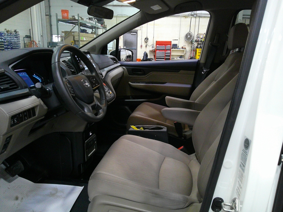 Honda Odyssey image number 16