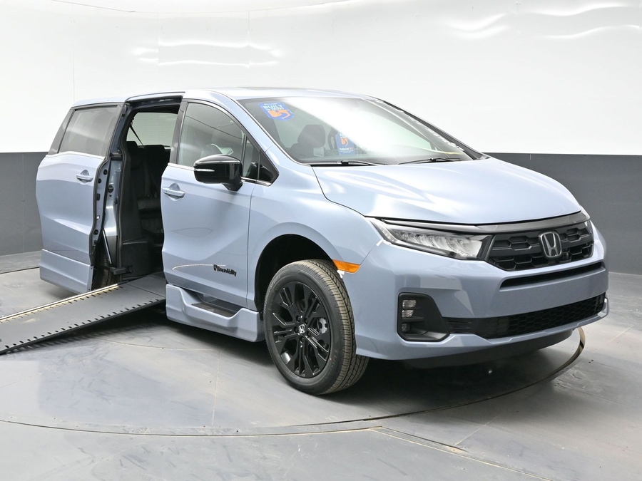 New 2026 Honda Odyssey Sport - BraunAbility Side Entry Entry In Floor Automatic Ramp