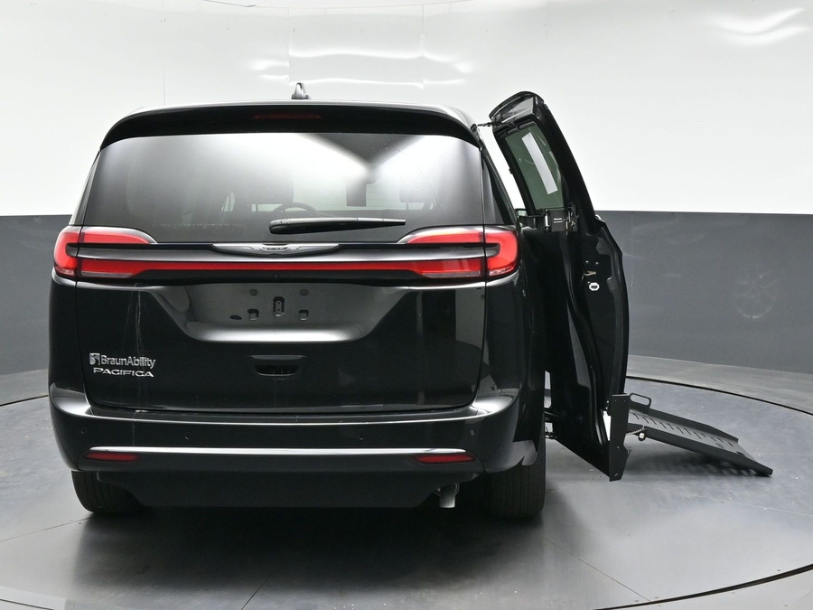 Used 2024 Chrysler Pacifica Touring L - BraunAbility Side Entry Fold Out Manual Ramp