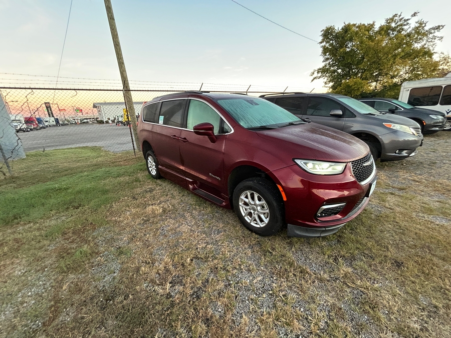 Red Chrysler Pacifica image number 12