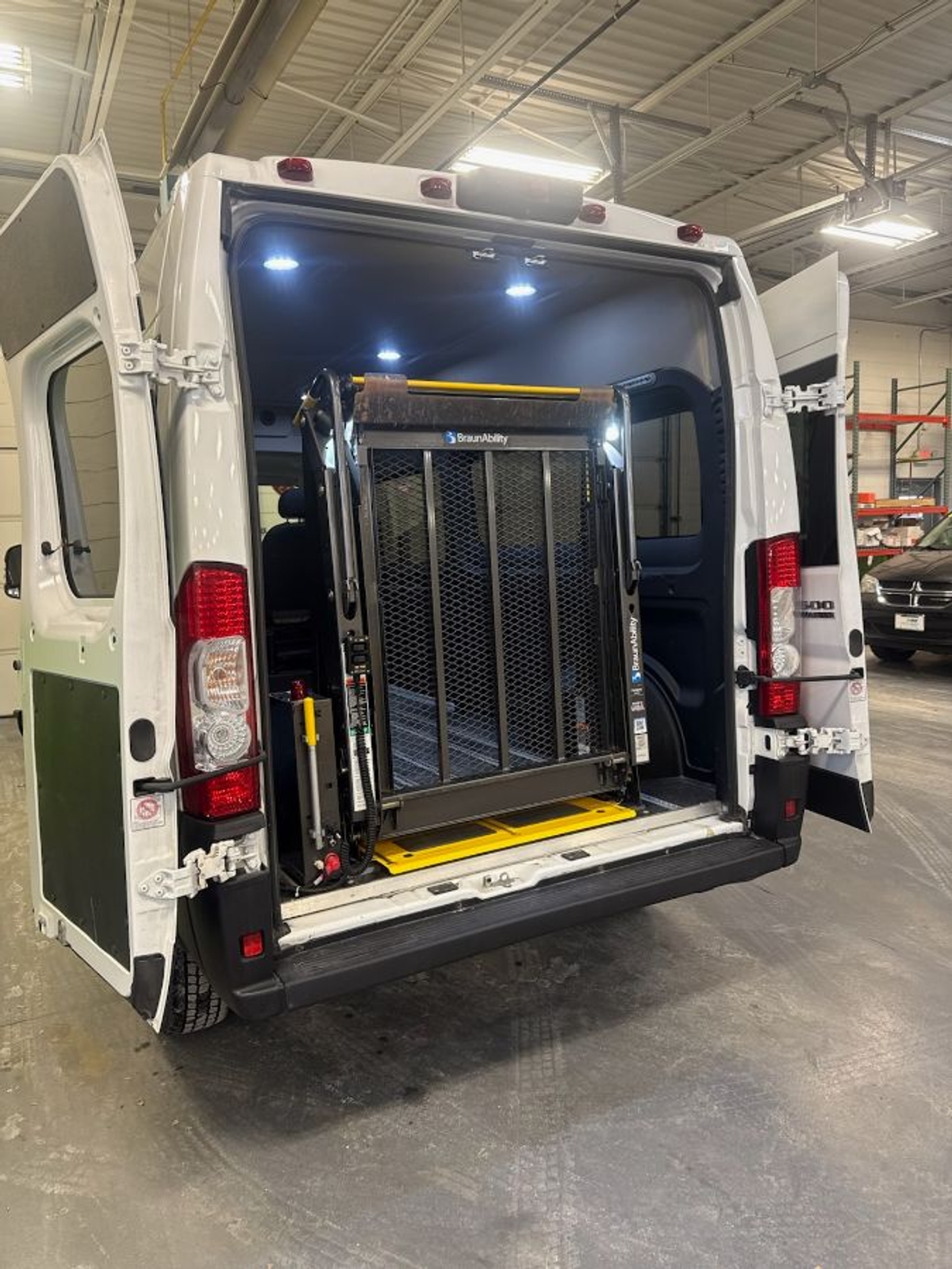 White Ram ProMaster image number 16