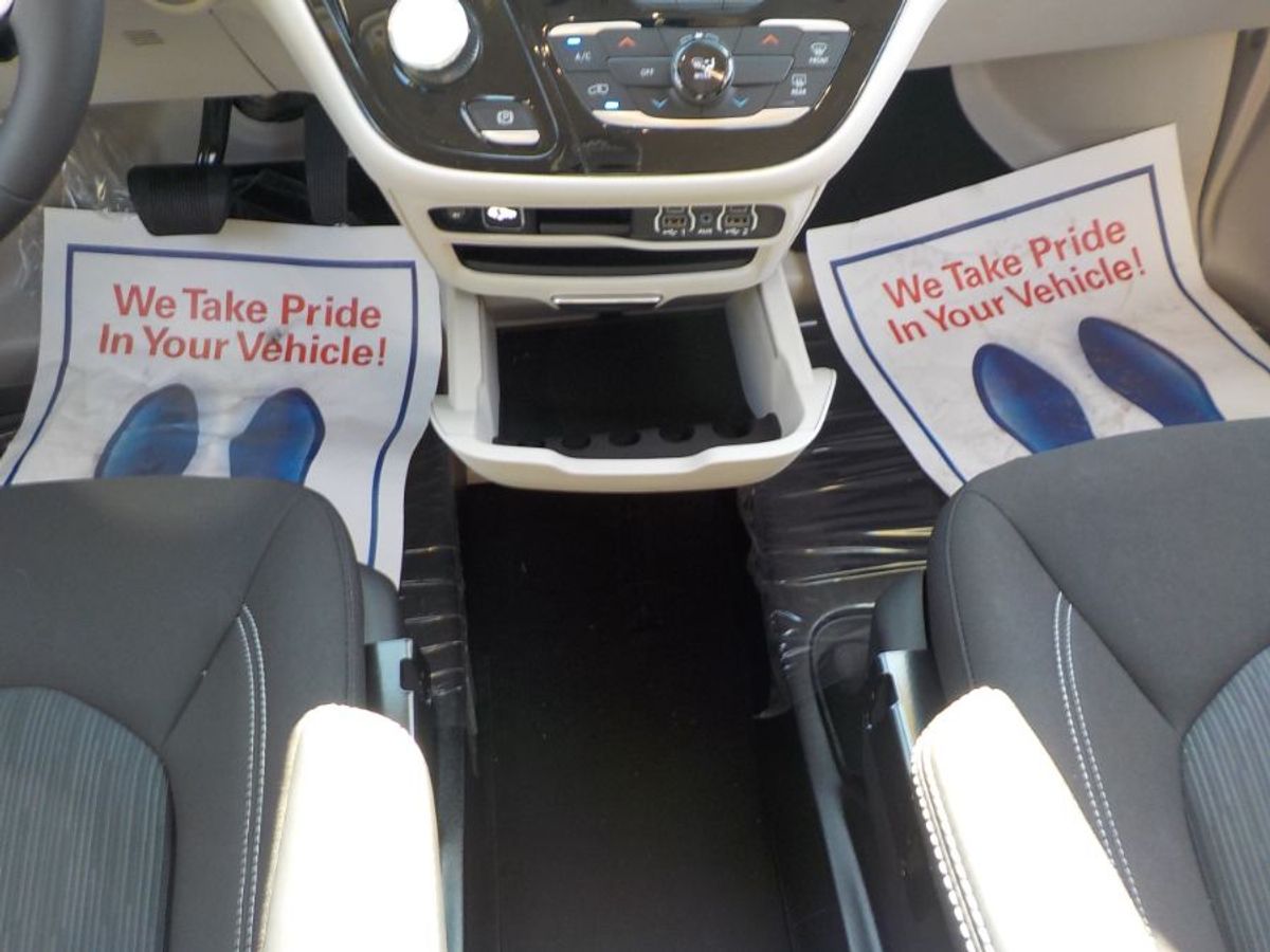 2023 CHRYSLER VOYAGER - Image 37