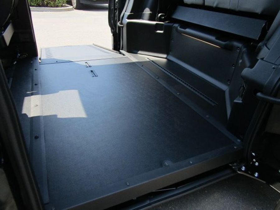 New 2025 Toyota Sienna Hybrid XLE Plus - BraunAbility Side Entry Entry In Floor Automatic Ramp