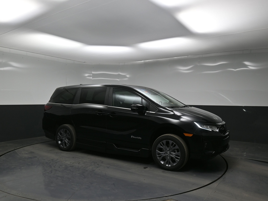 New 2026 Honda Odyssey Touring - BraunAbility Side Entry In Floor Automatic Ramp