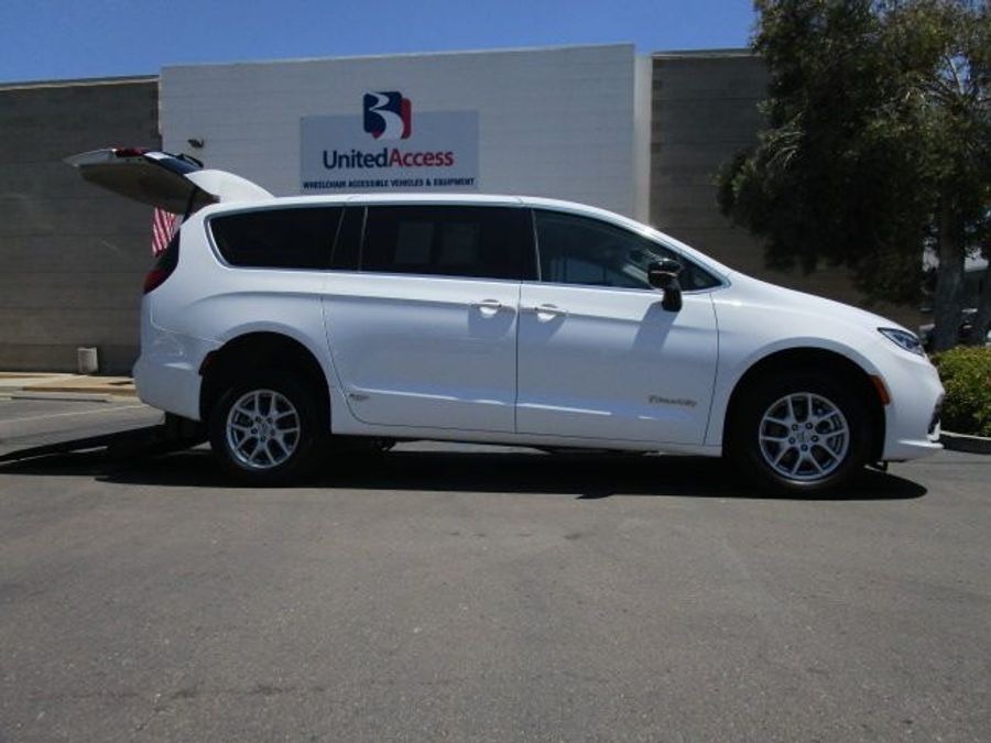 Used 2024 Chrysler Pacifica Touring L - BraunAbility Rear Entry Entry Fold Out Manual Ramp