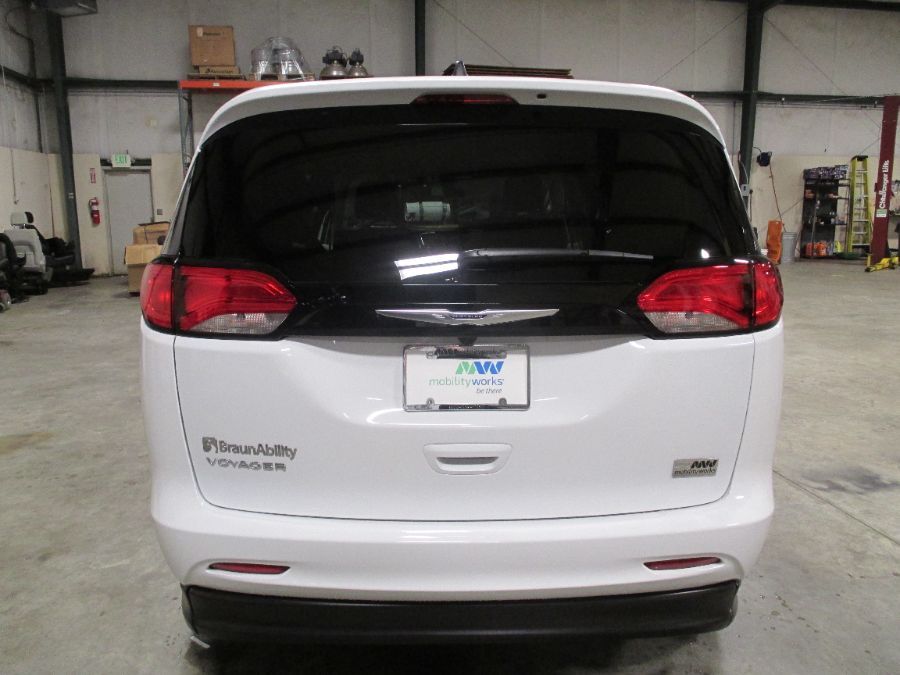 2022 CHRYSLER VOYAGER - Image 7