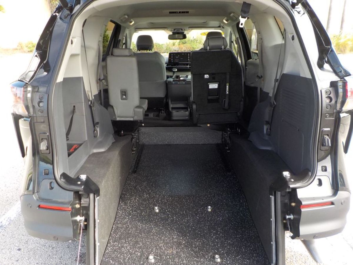 2024 TOYOTA SIENNA - Image 20