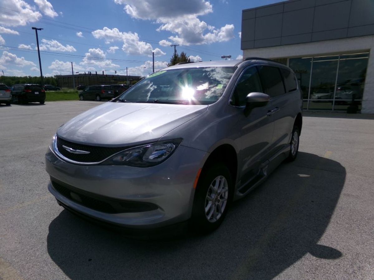 2021 CHRYSLER VOYAGER - Image 3