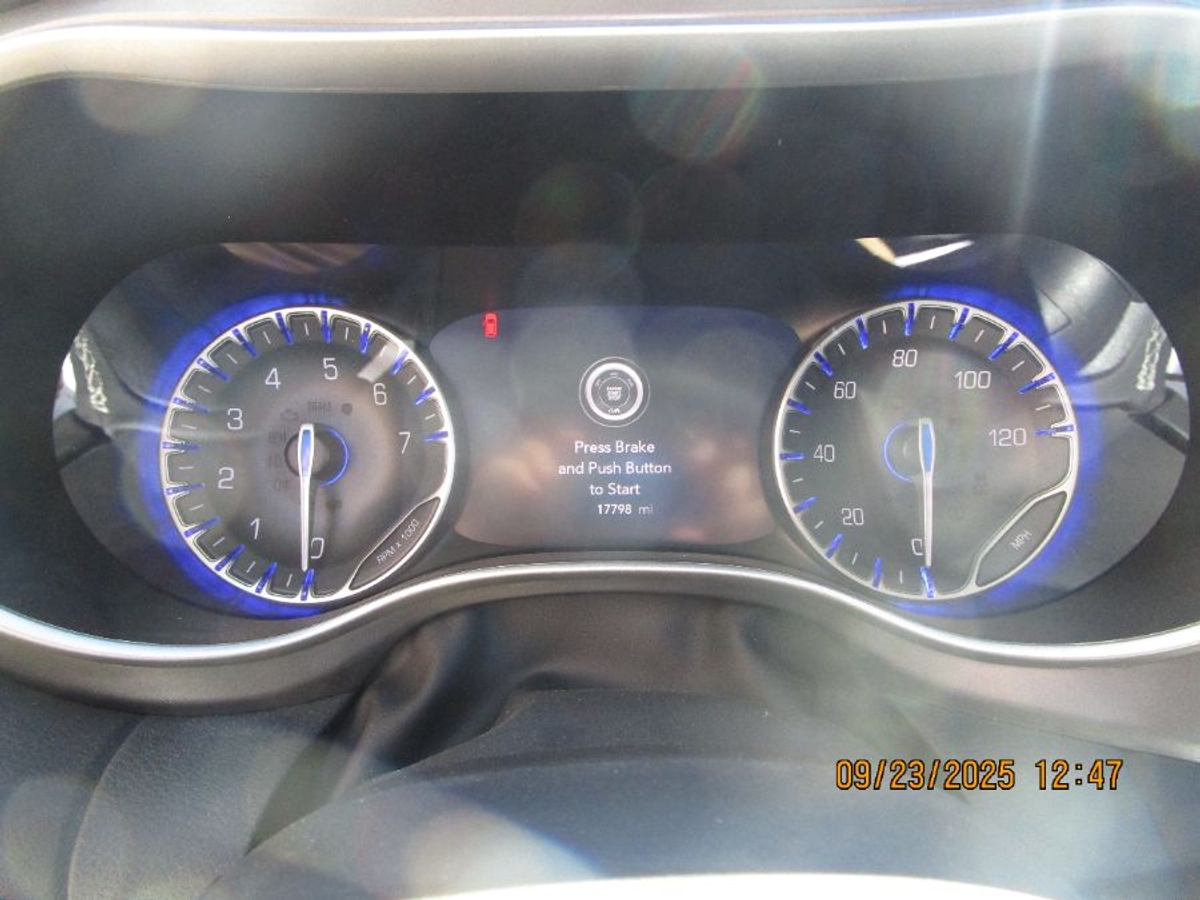 2024 CHRYSLER PACIFICA - Image 14