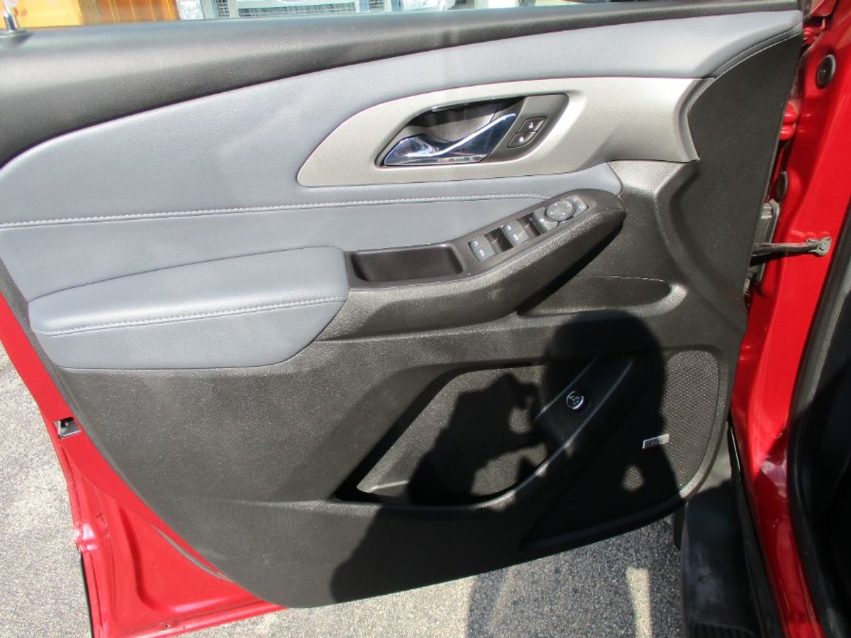 2020 CHEVROLET TRAVERSE - Image 19