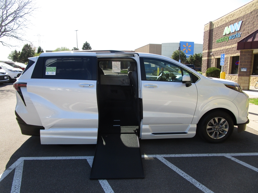 White Toyota Sienna with Side Entry Automatic In Floor ramp