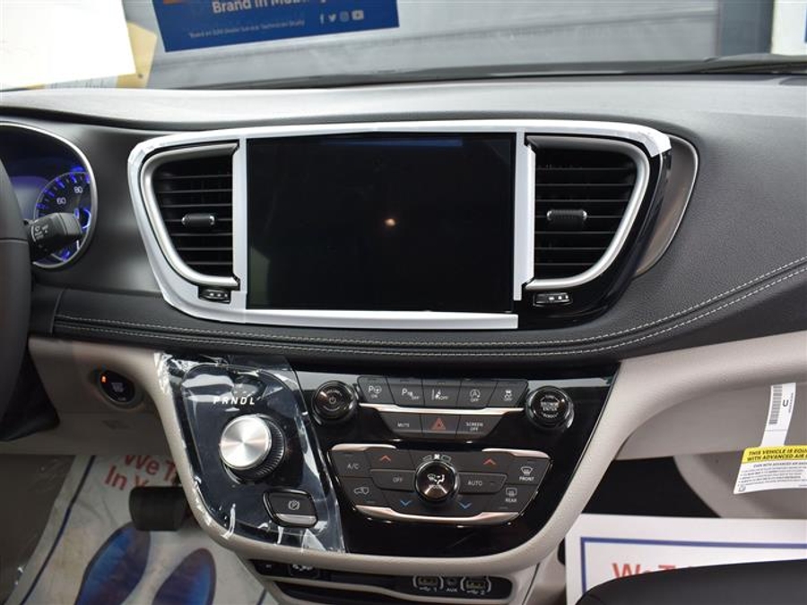 Used 2024 Chrysler Pacifica Touring L - BraunAbility Side Entry Fold Out Automatic Ramp