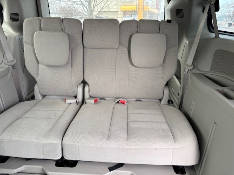 Used 2016 Dodge Grand Caravan SXT - BraunAbility Side Entry Entry Fold Out Automatic Ramp