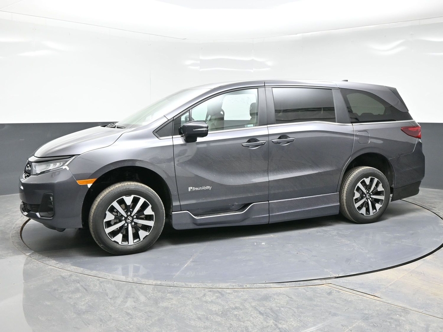 Grey Honda Odyssey image number 2