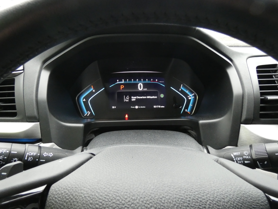 Silver Honda Odyssey image number 1