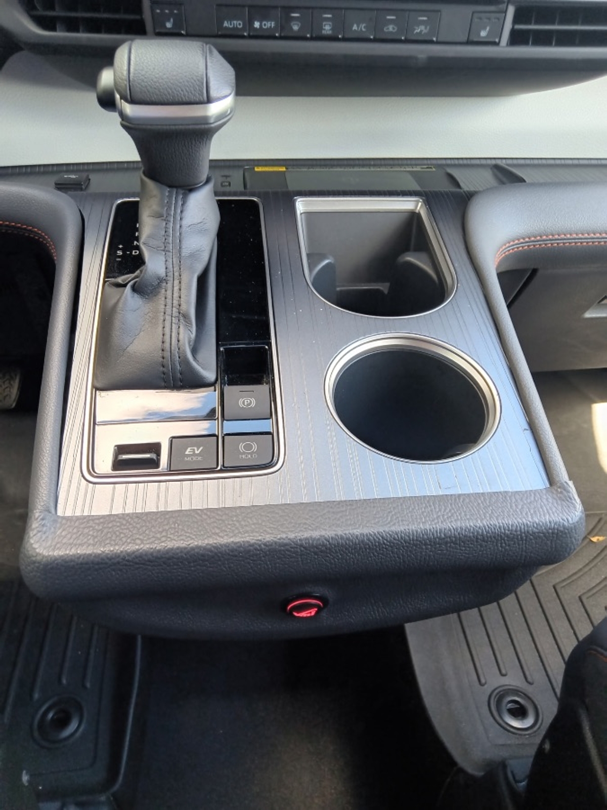 2022 TOYOTA SIENNA - Image 17