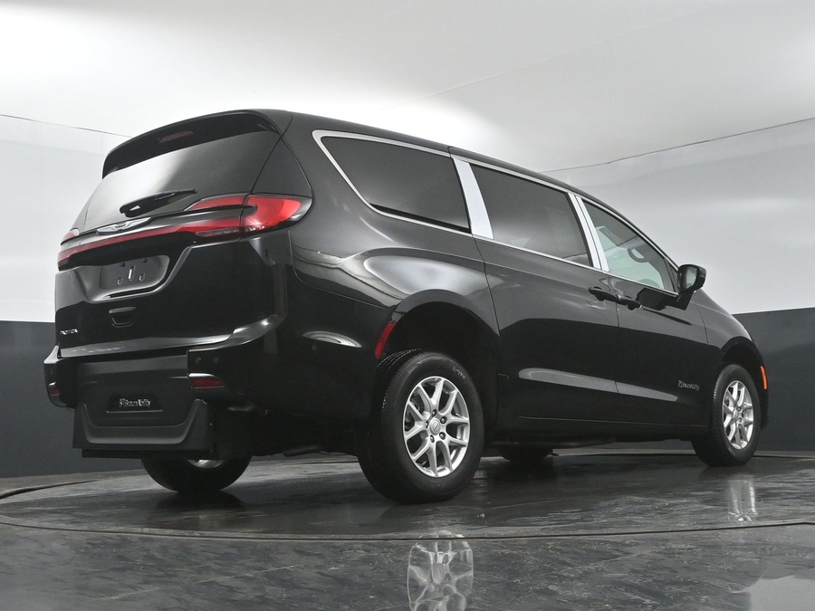 New 2025 Chrysler Pacifica Select Safety - BraunAbility Rear Entry Entry Fold Out Manual Ramp