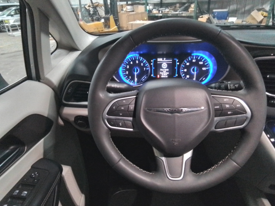 2023 CHRYSLER VOYAGER - Image 10