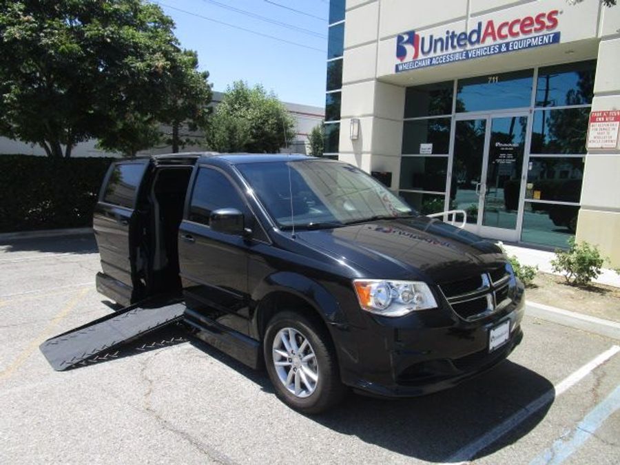 Used 2015 Dodge Grand Caravan SXT - VMI Side Entry Entry In Floor Automatic Ramp