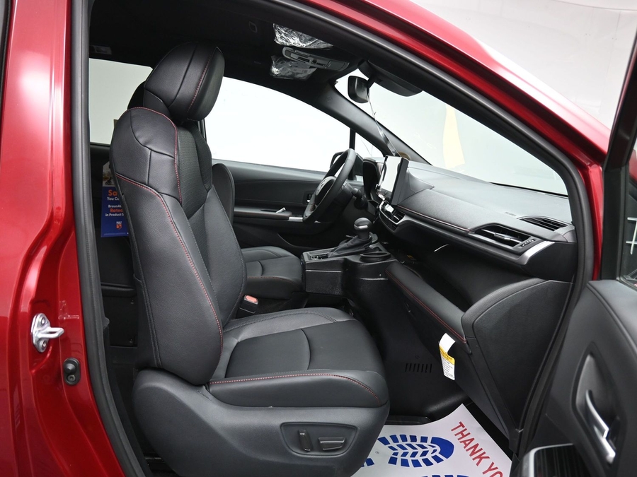 New 2025 Toyota Sienna Hybrid XSE Sport - BraunAbility Side Entry Entry Fold Out Automatic Ramp