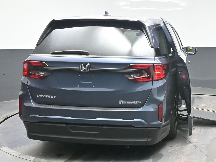 New 2026 Honda Odyssey EX-L - BraunAbility Side Entry Entry In Floor Automatic Ramp