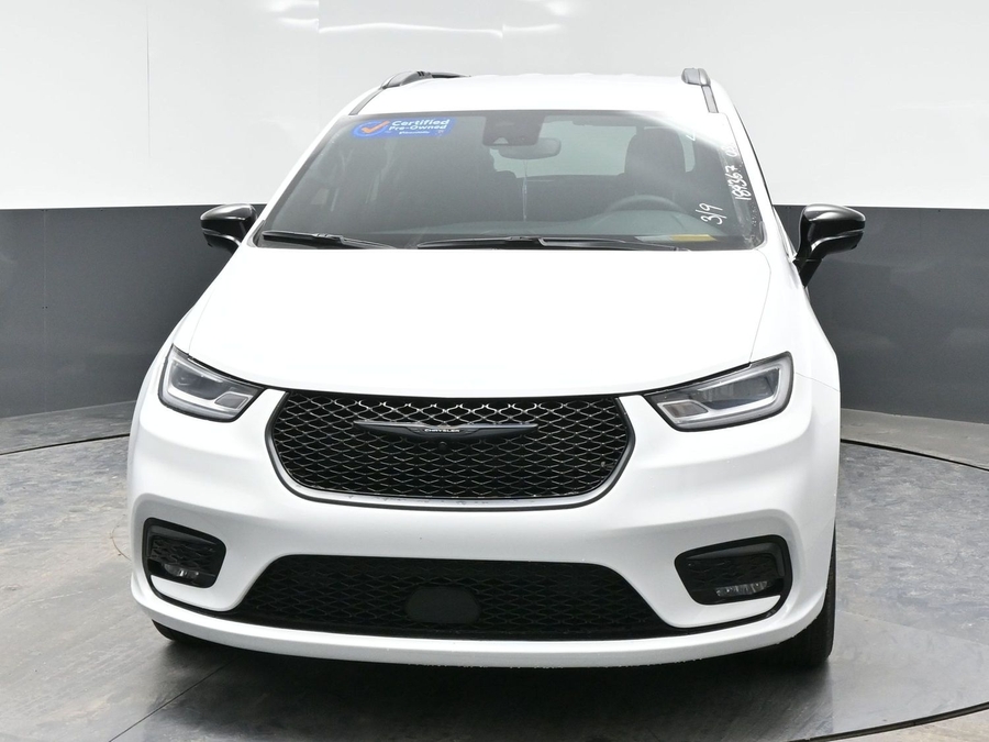 Used 2024 Chrysler Pacifica Touring L - BraunAbility Rear Entry Entry Fold Out Manual Ramp