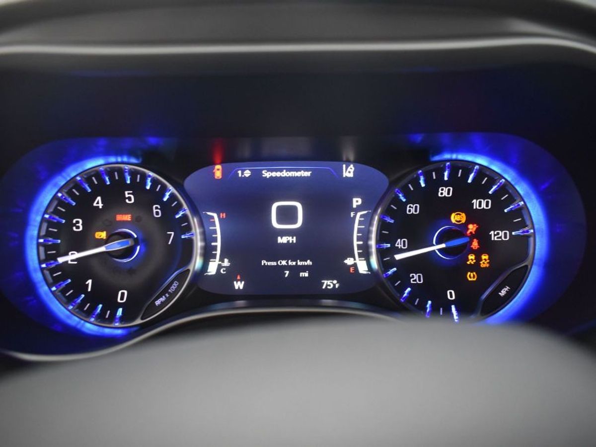 2025 CHRYSLER PACIFICA - Image 16