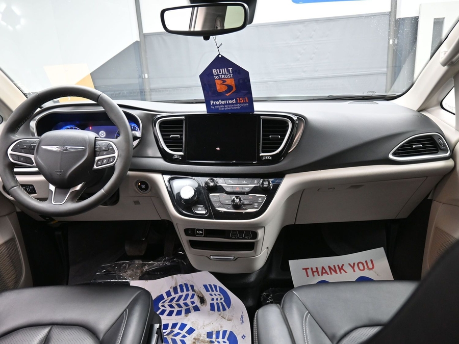 Used 2024 Chrysler Pacifica Touring L - BraunAbility Side Entry Entry Fold Out Automatic Ramp