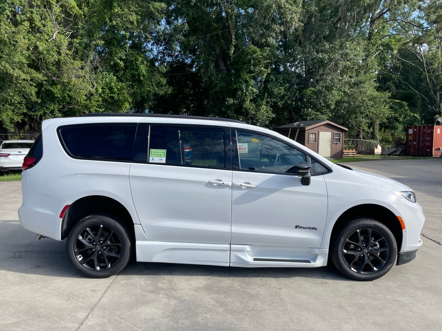 Blanco Chrysler Pacifica número de imagen 2