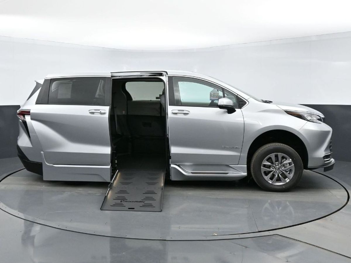 Silver Toyota Sienna with Side Entry Automatic Fold Out ramp