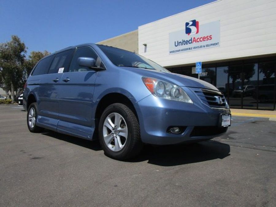 Used 2008 Honda Odyssey Touring - VMI Side Entry Entry In Floor Automatic Ramp