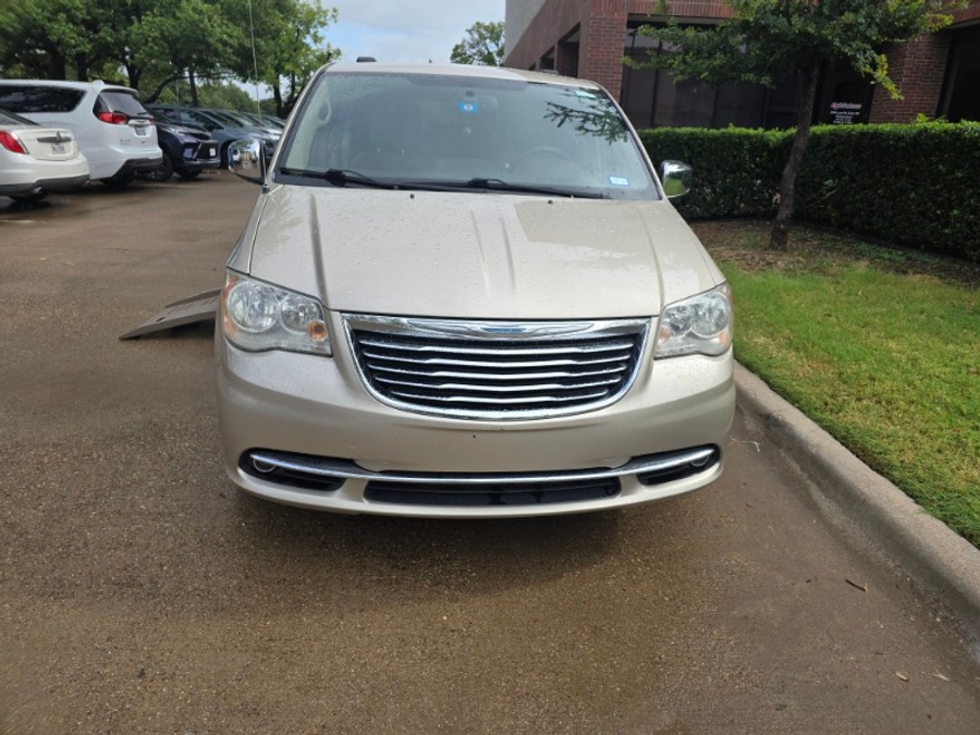 Used 2012 Chrysler Town and Country Touring L - BraunAbility Side Entry Fold Out Automatic Ramp