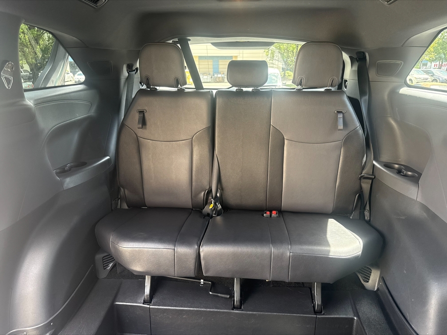 Used 2023 Toyota Sienna Hybrid XSE Sport - VMI Side Entry Entry In Floor Automatic Ramp